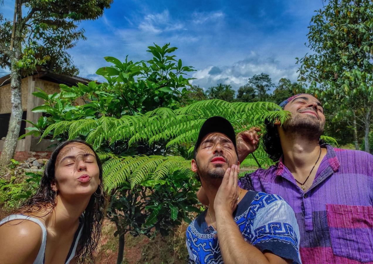Manangel Séjour à la ferme Sindanglaka