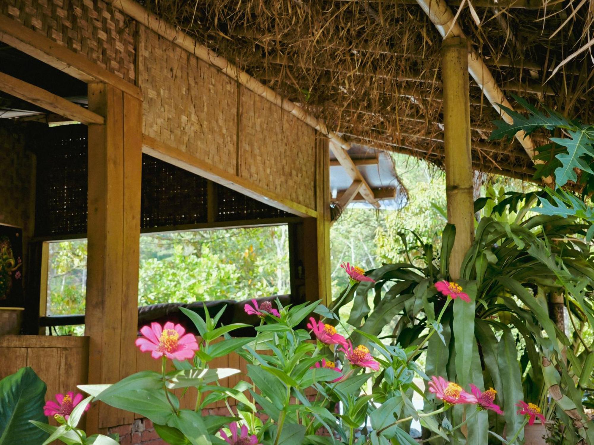 Manangel Farm stay Sindanglaka