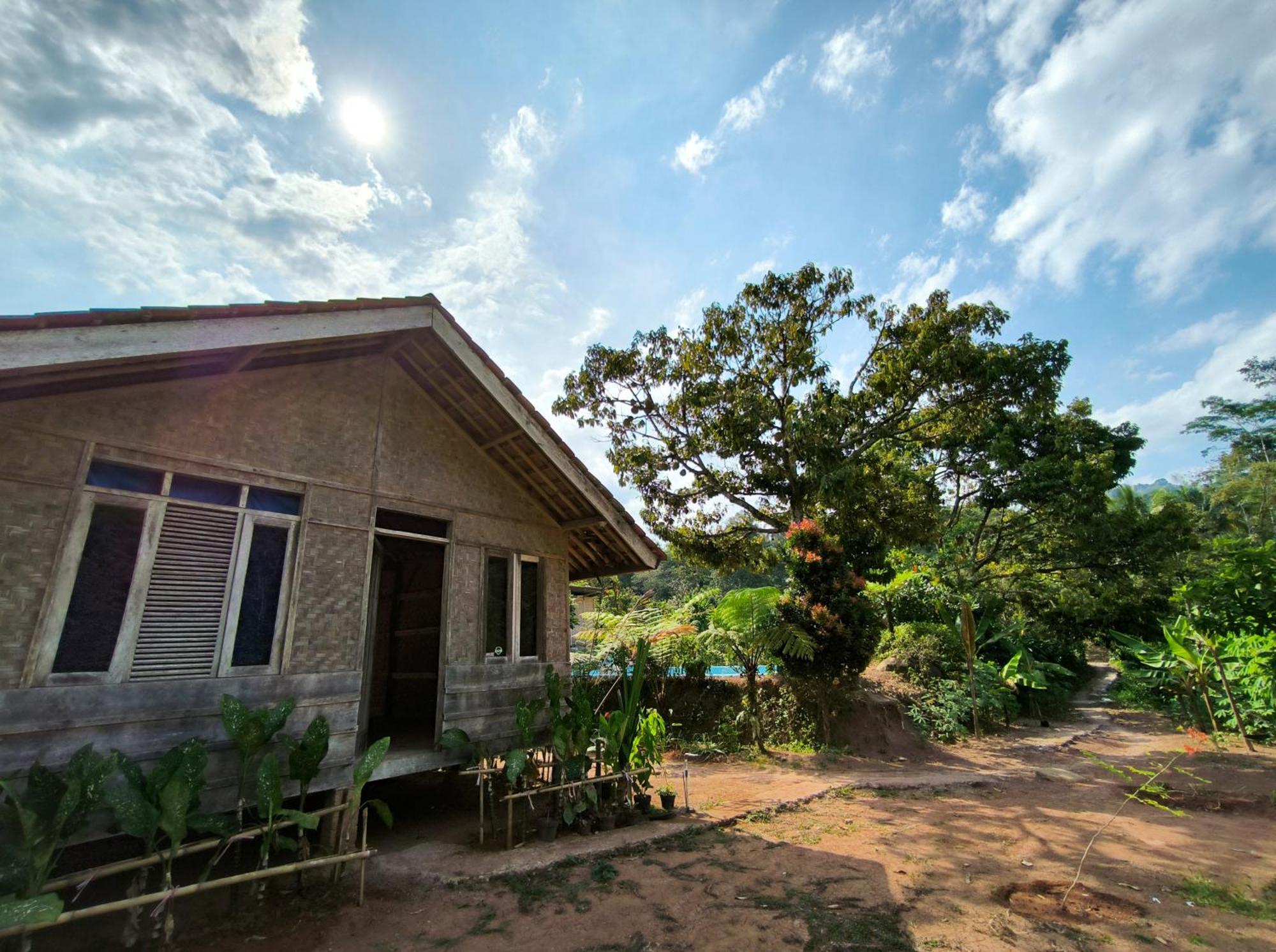 Séjour à la ferme Manangel *